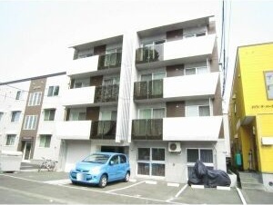 グランデプレシア環状通東 駐車場