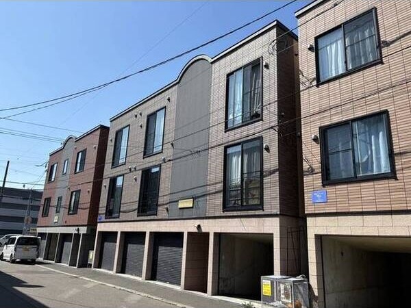 ハイアットプラザ元町 外観