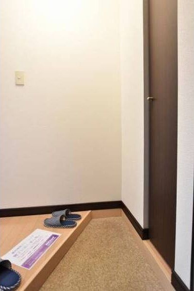 ハイアットプラザ元町 玄関