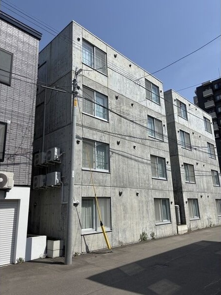 エステート北19 外観
