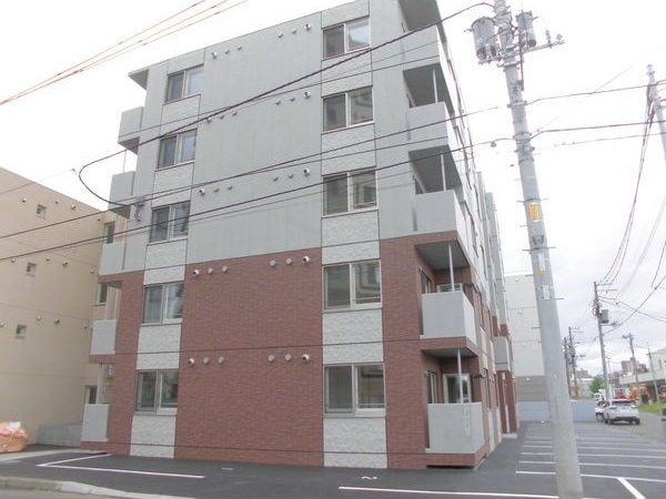 COMSAP24 PARKSIDE 外観