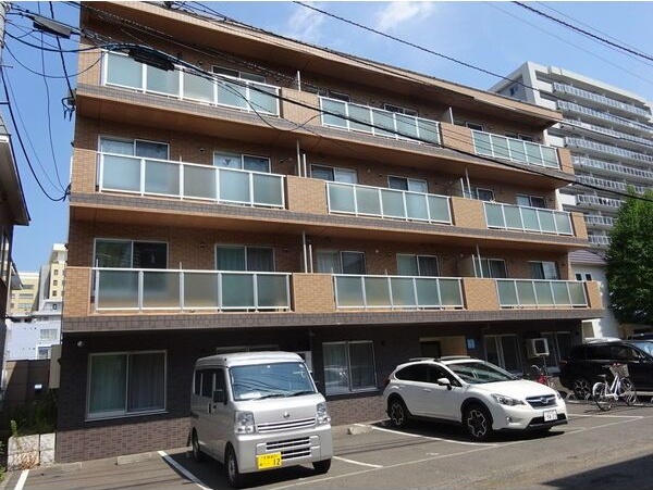 グランドヒルズ 外観
