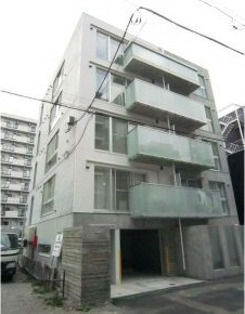 デュオレッド豊平 駐車場