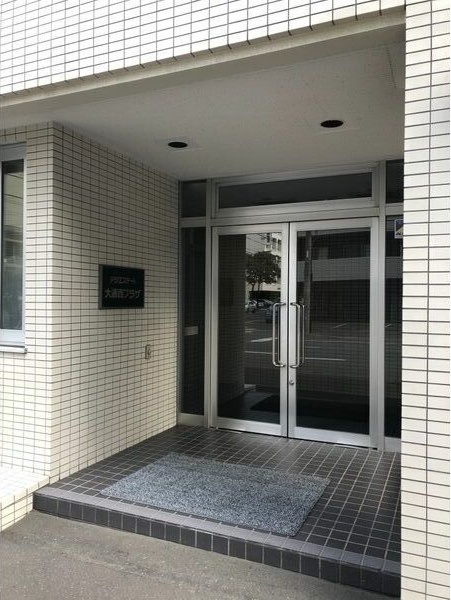 アジエステート大通西プラザ エントランス