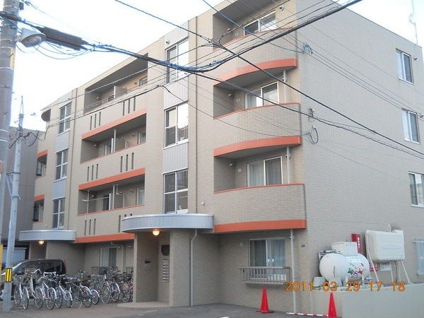 メルシオン発寒南 外観