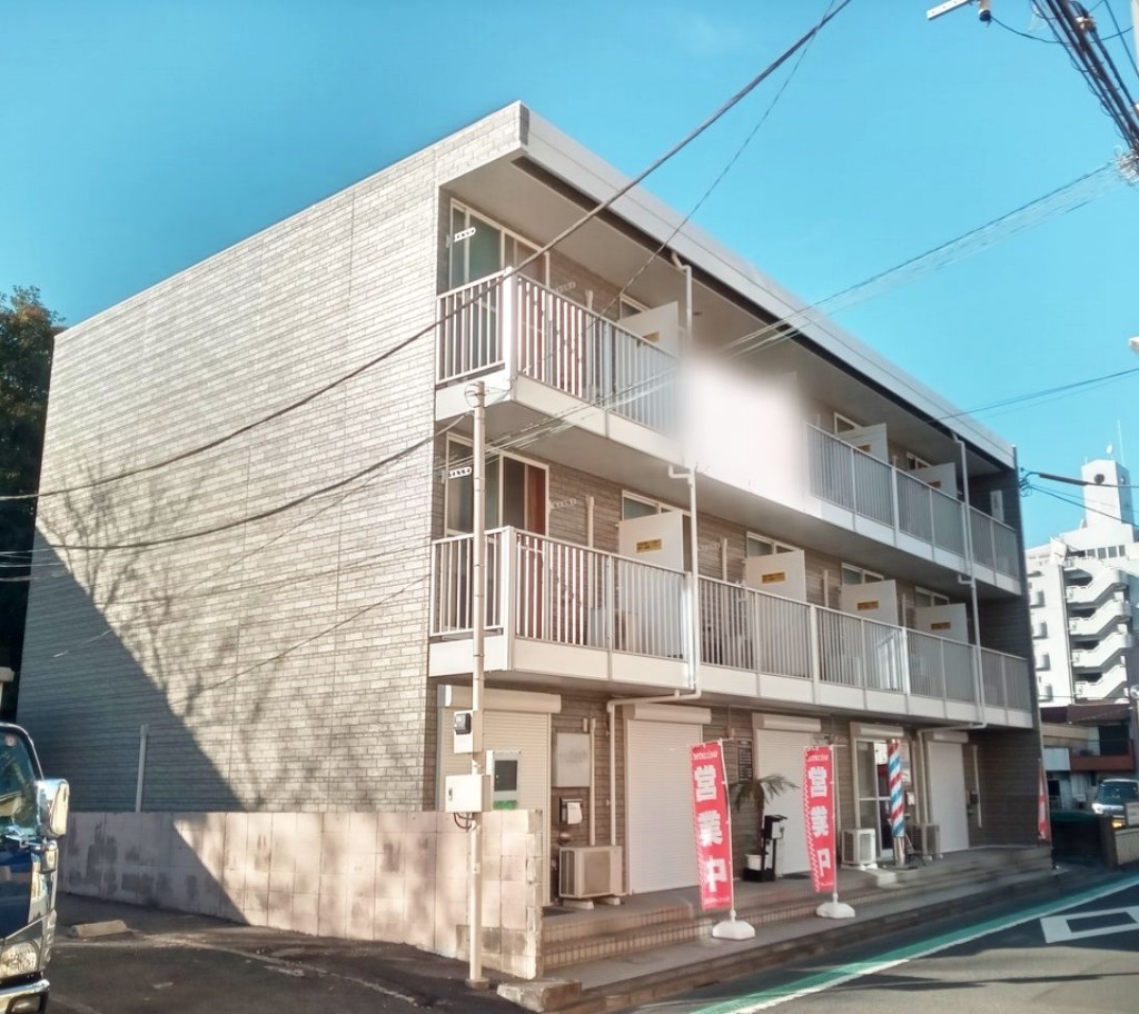 レオパレス綾瀬第8 外観