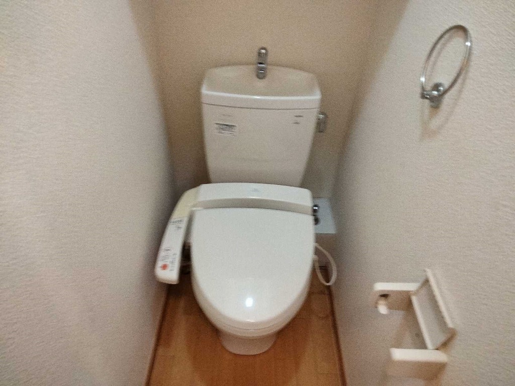レオパレステルセイラ その他