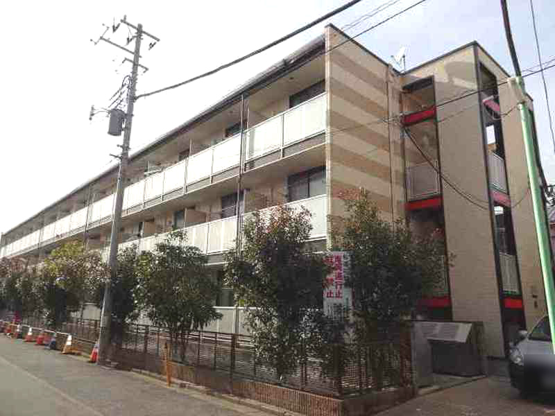 レオパレスロワジール 外観