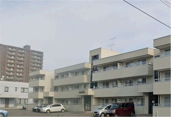 サンフラワー元町 駐車場
