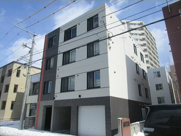 ルチアーノ白石 外観