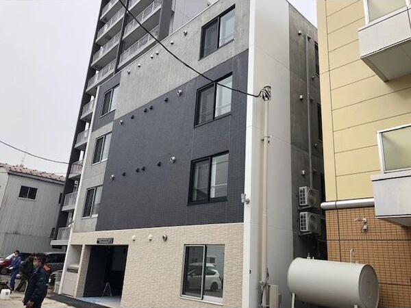 ミラネーゼ大通東　南館 外観