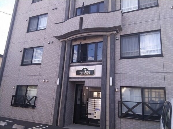 レクセラ新道東 外観