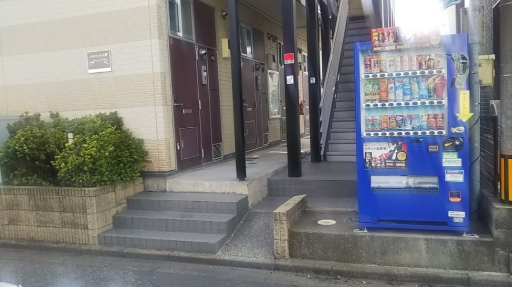 レオパレスミュルミューレ その他