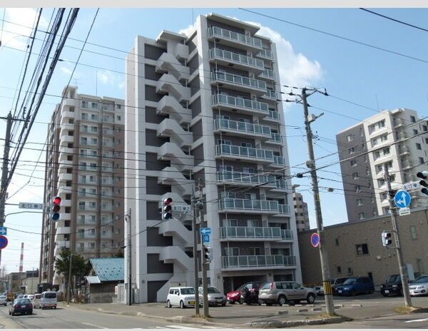 VILLAGE北大通壱番館 外観