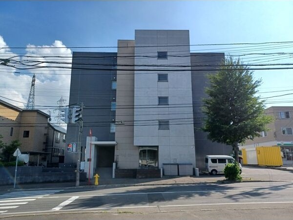 イーストウォール 外観