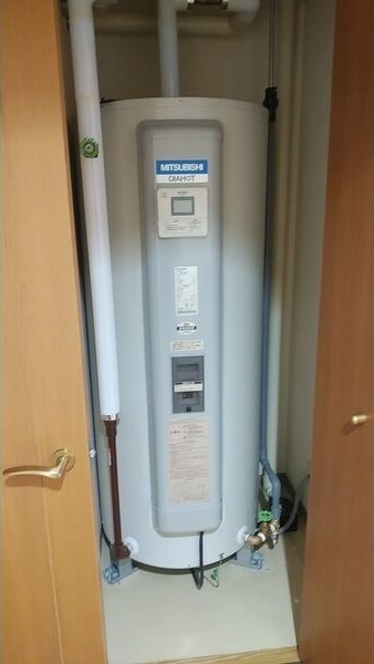 エナコート大通22 玄関