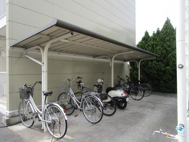 レオパレスエスポワール その他