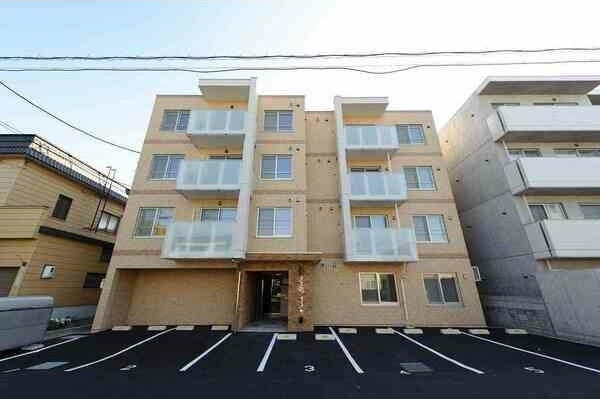 Nuovo Storia motomachi (ヌーボストリア元町) 外観