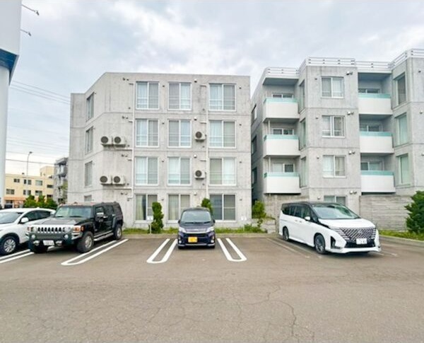 GRAND　MOON宮の沢(グランムーン宮の沢) 駐車場
