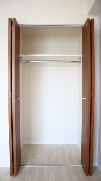 セントポーリアスィート 収納
