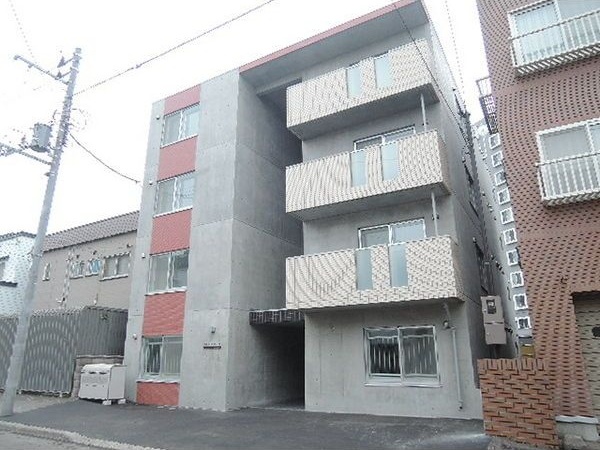 シャルム宮の沢 外観