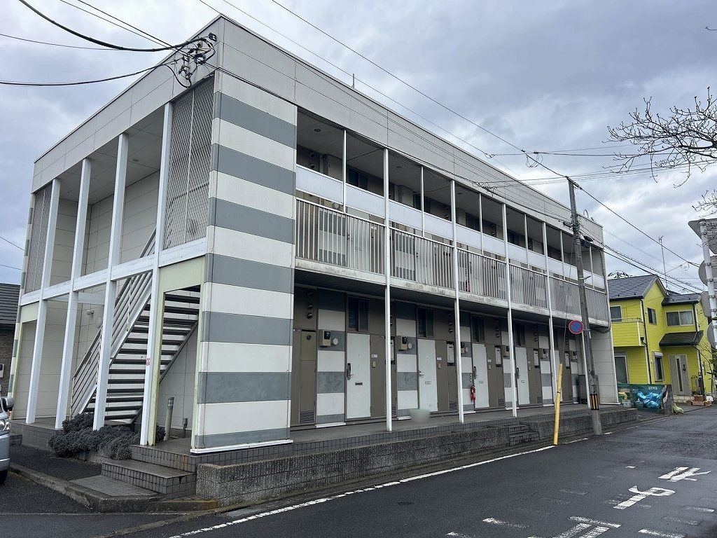 レオパレスAー1 外観