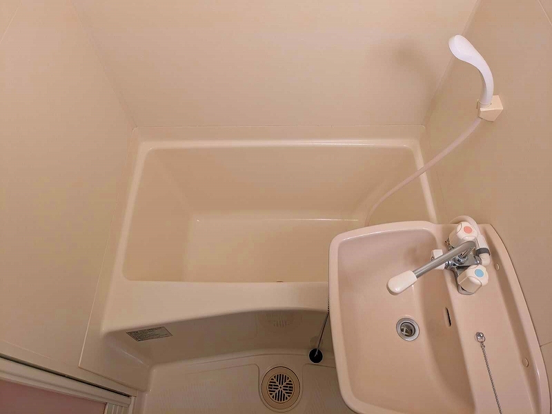 レオパレスシャンテＡ 風呂画像