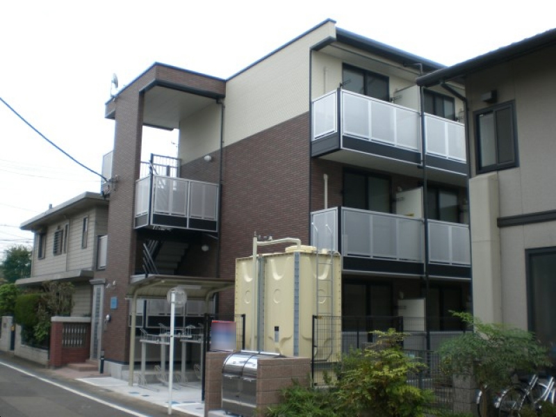 レオパレスHIMAWARI 外観