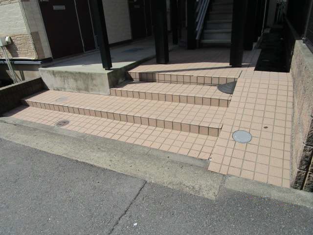 レオパレス和 その他
