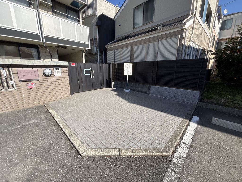 レオパレスＫＯＩＺＵＭＩⅡ その他
