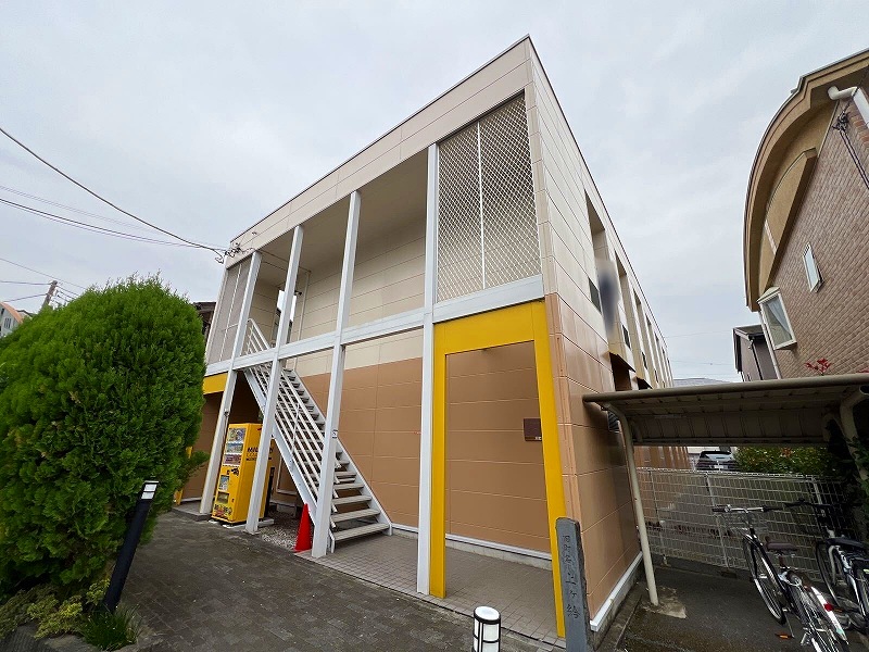 レオパレスあげきゅう 外観
