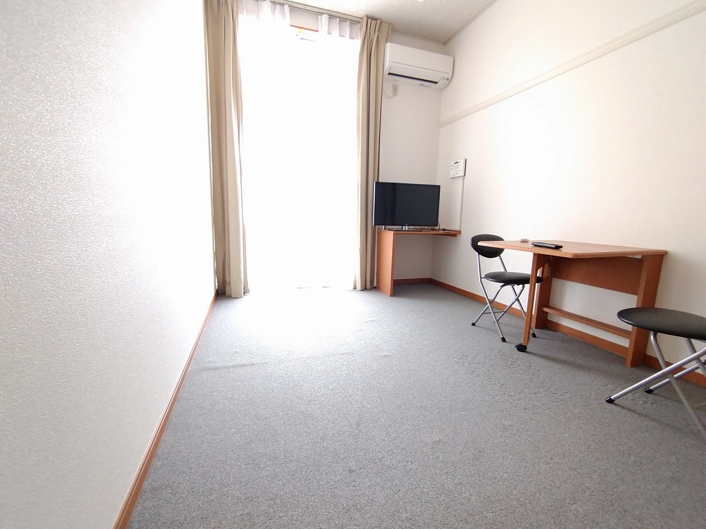 レオパレスデルタ その他