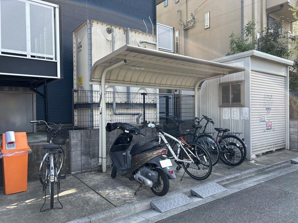 レオパレスセディチ その他