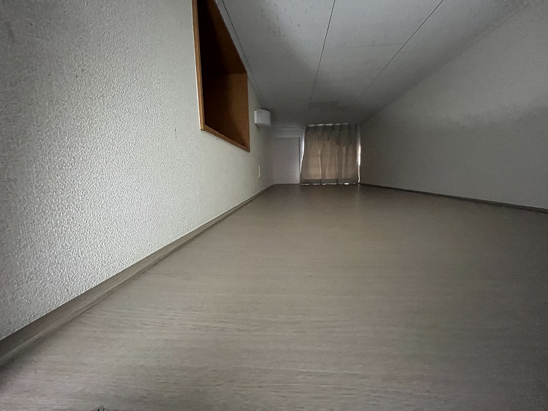 レオパレス英 その他