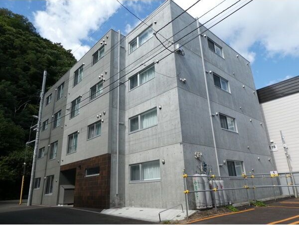 アモール円山 外観