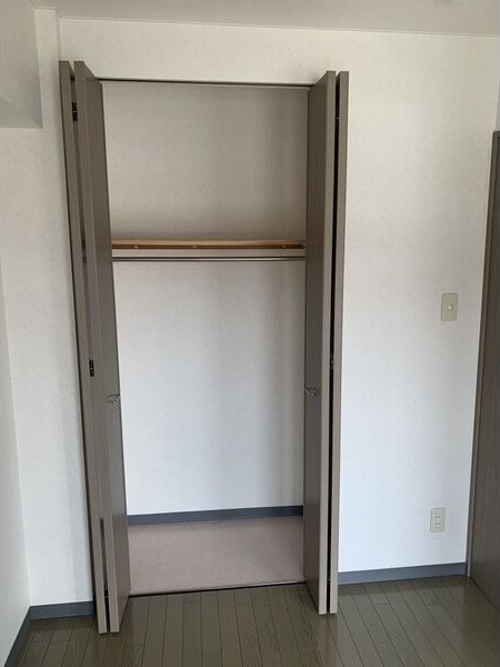 シュープリームコートII 収納