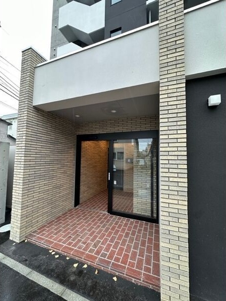 BRAVIS　TOYOHIRA エントランス