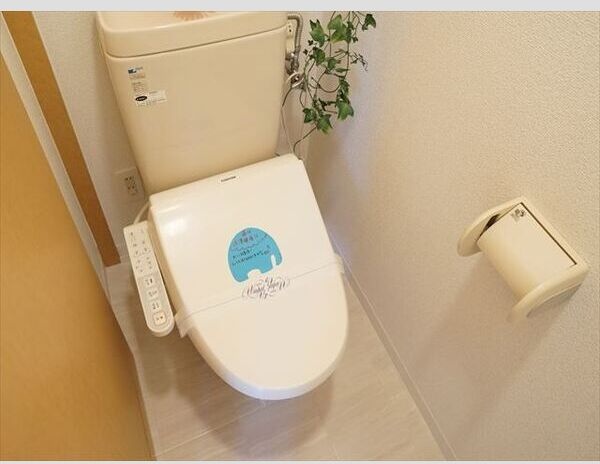 Azzurri　Garden山鼻 トイレ