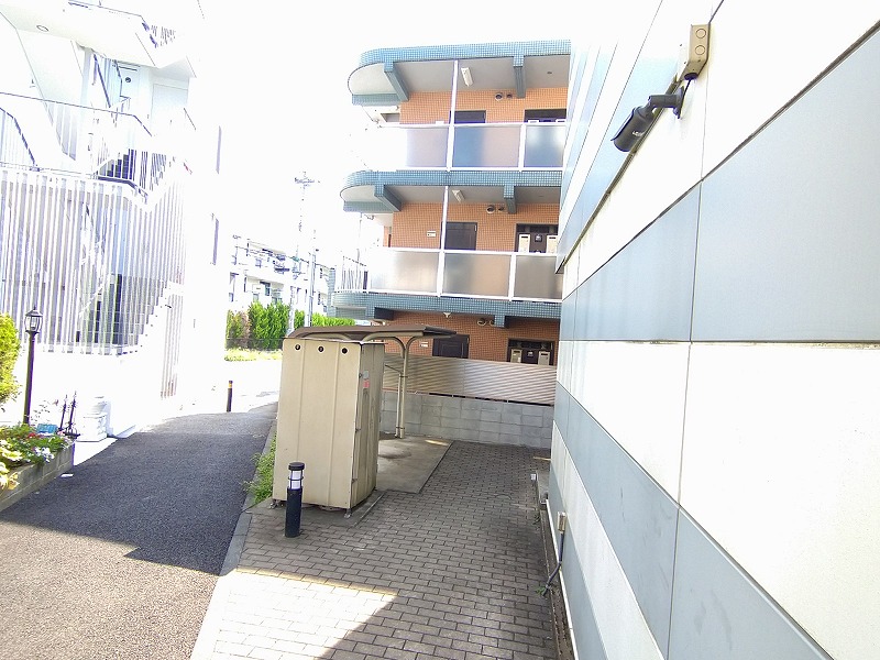 レオパレスペルア高津 その他