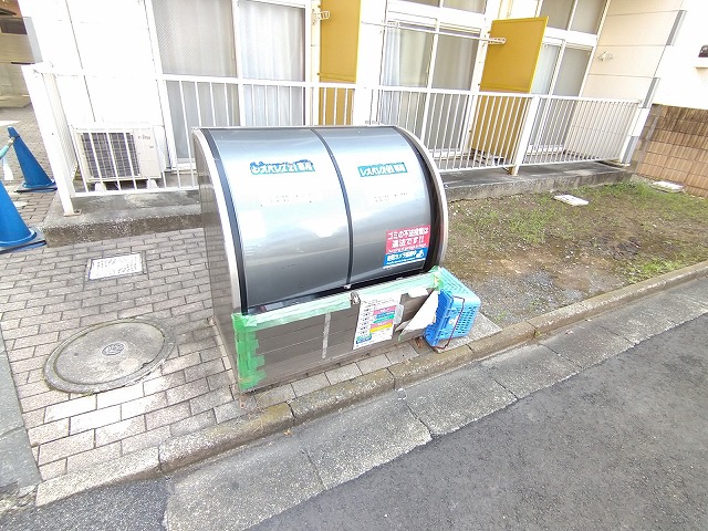 レオパレスペルア高津 その他