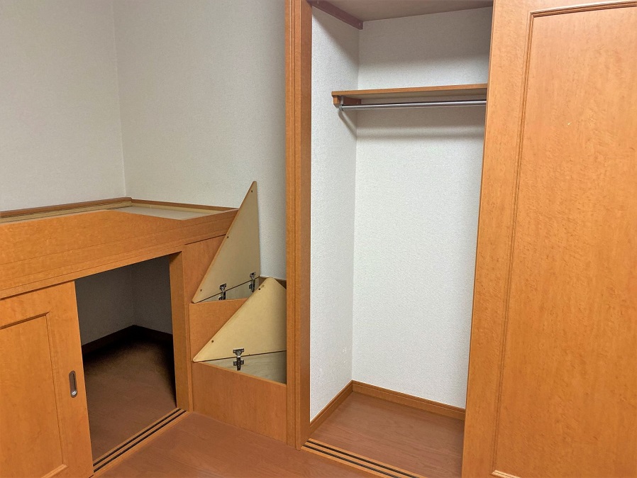 レオパレスフラワー その他