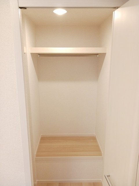 クレイトンハウス新橋Ⅰ 収納