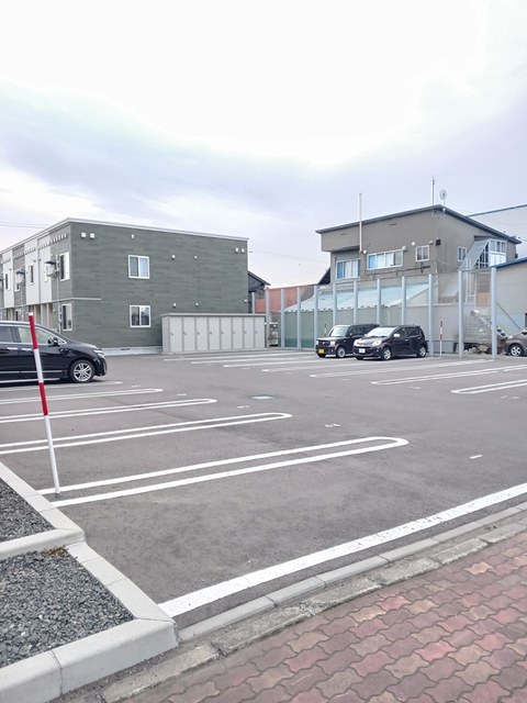 クレイトンハウス新橋Ⅰ 駐車場