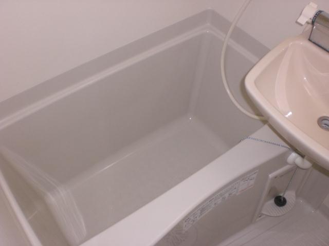 レオパレスエントピア 風呂画像