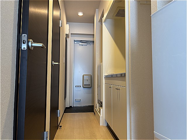 クレイノＹＫ岡村 玄関