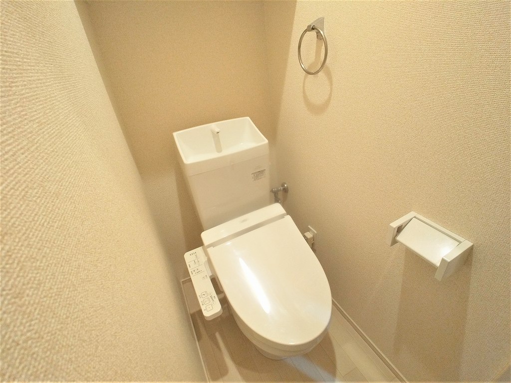 クレイノポスタ その他