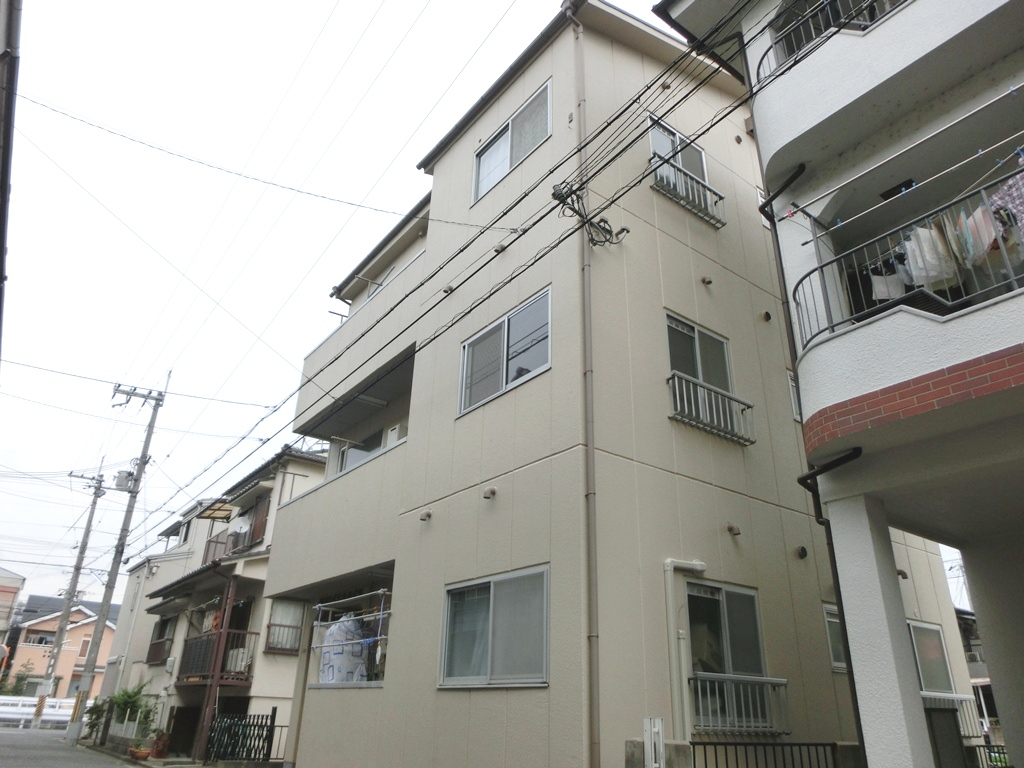 川添ロイヤルハイツ 外観