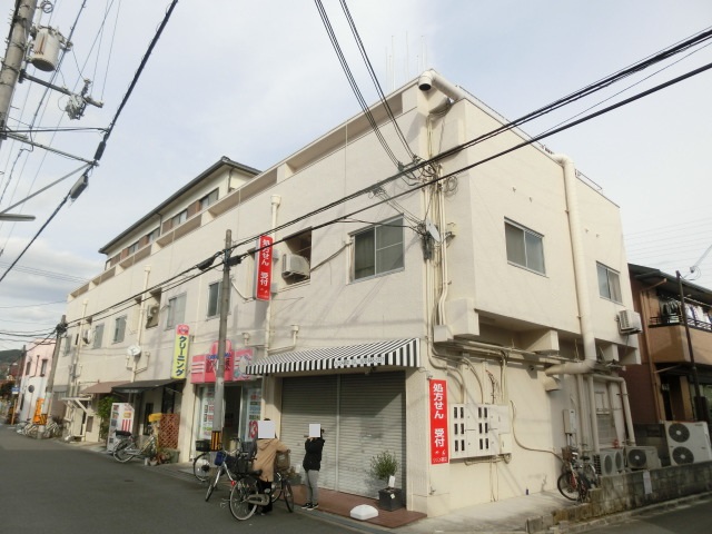 フクイハイツ 外観