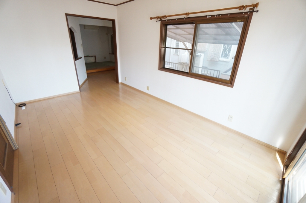 芝生町四丁目賃貸一戸建て その他