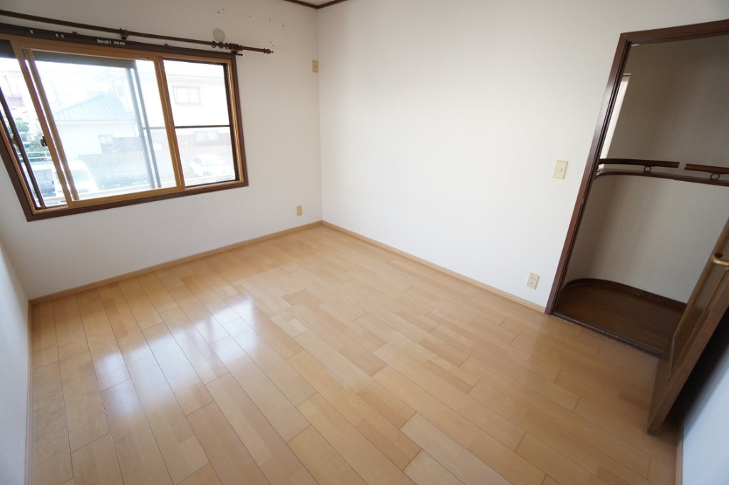 芝生町四丁目賃貸一戸建て その他